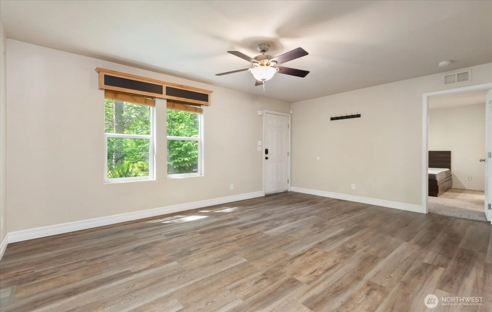 Property photo for 1376 Silver Lake Road, Oak Harbor photo 4
