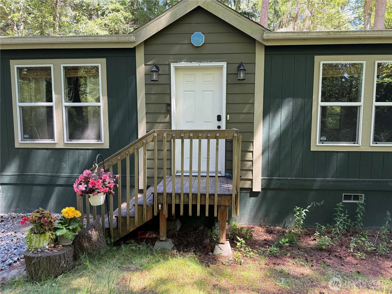 Property photo for 1376 Silver Lake Road, Oak Harbor