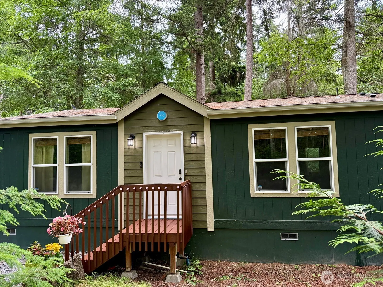 Property photo for 1376 Silver Lake Road, Oak Harbor