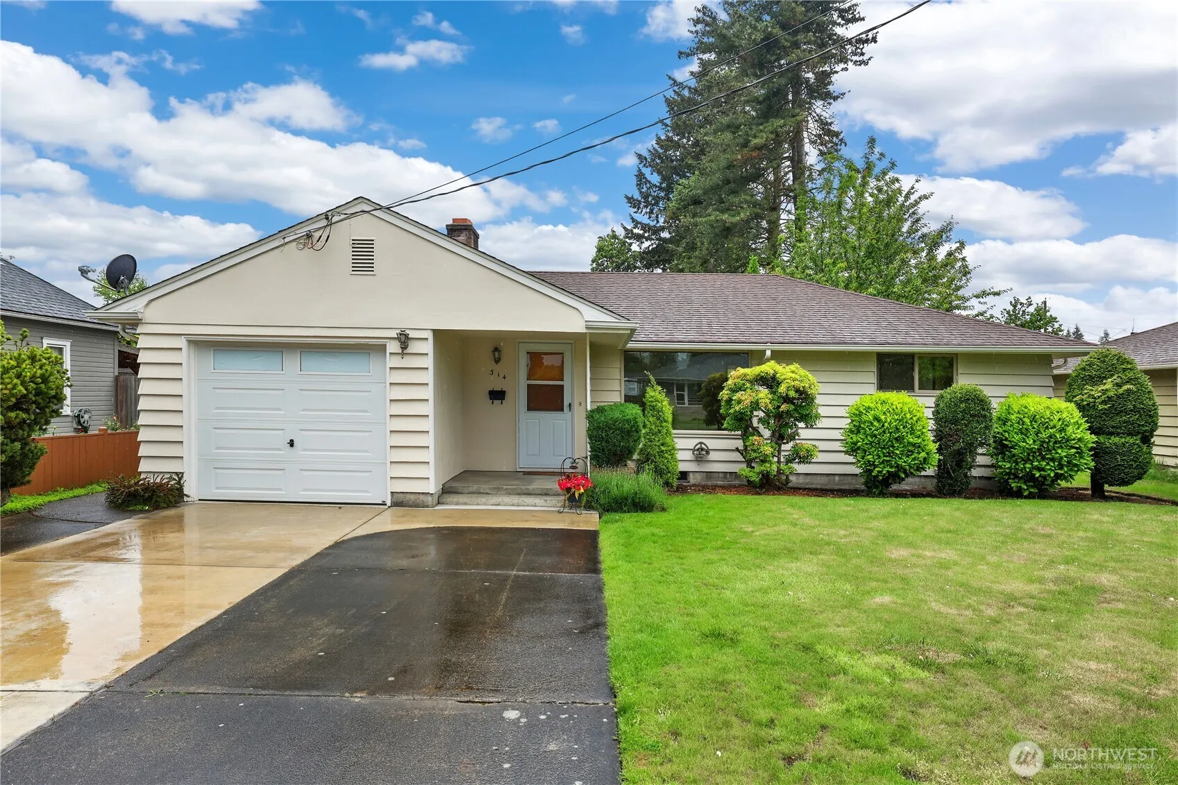 Property photo for 314 14th Street Sw, Puyallup