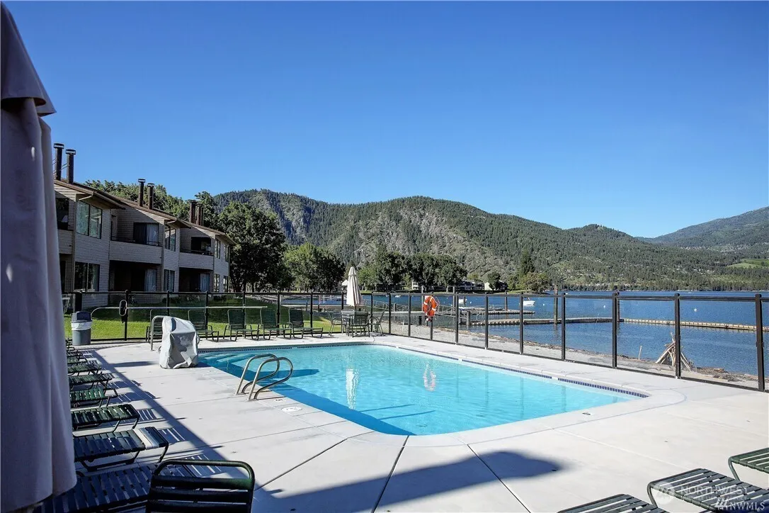 Property photo for 1 Lakeside 717-p, Manson photo 4