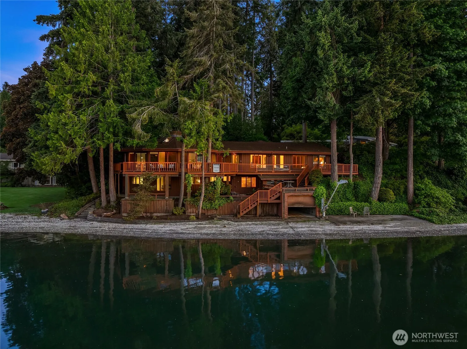 Property photo for 1678 Ne Jacobson Road, Poulsbo