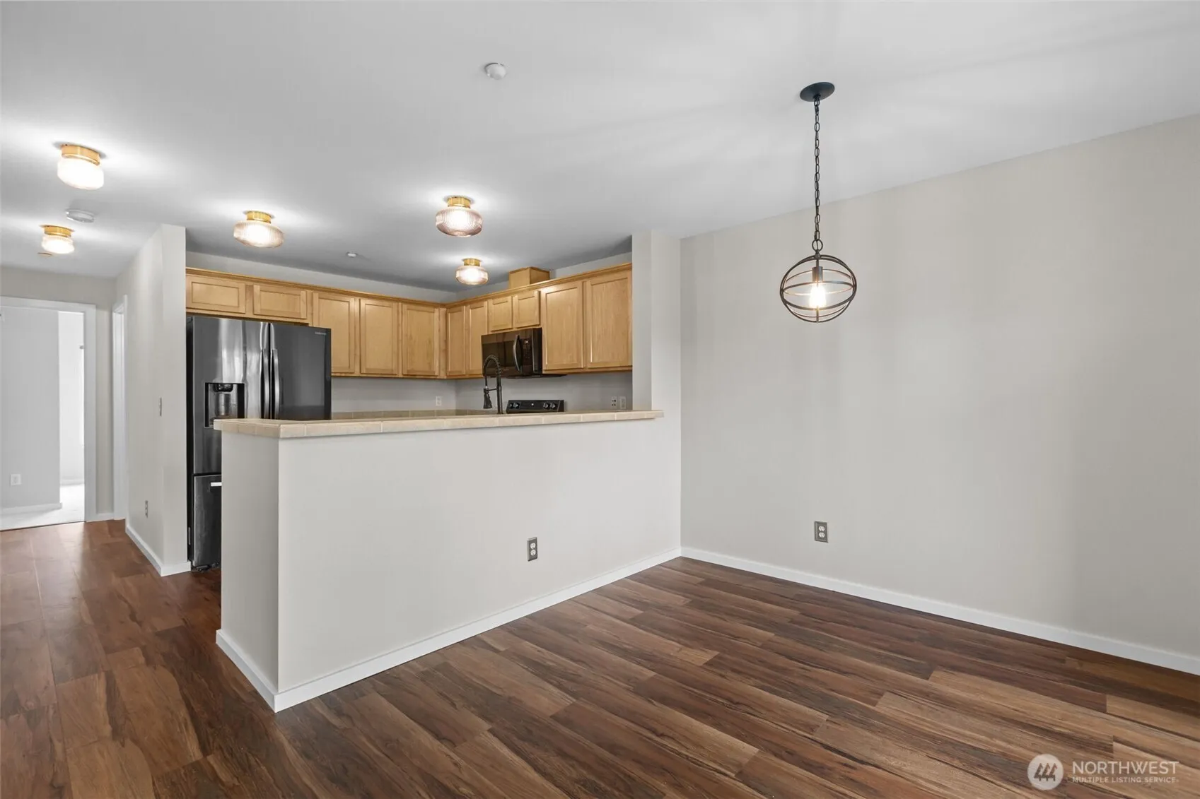 Property photo for 1931 23rd Place Ne #202, Issaquah photo 5