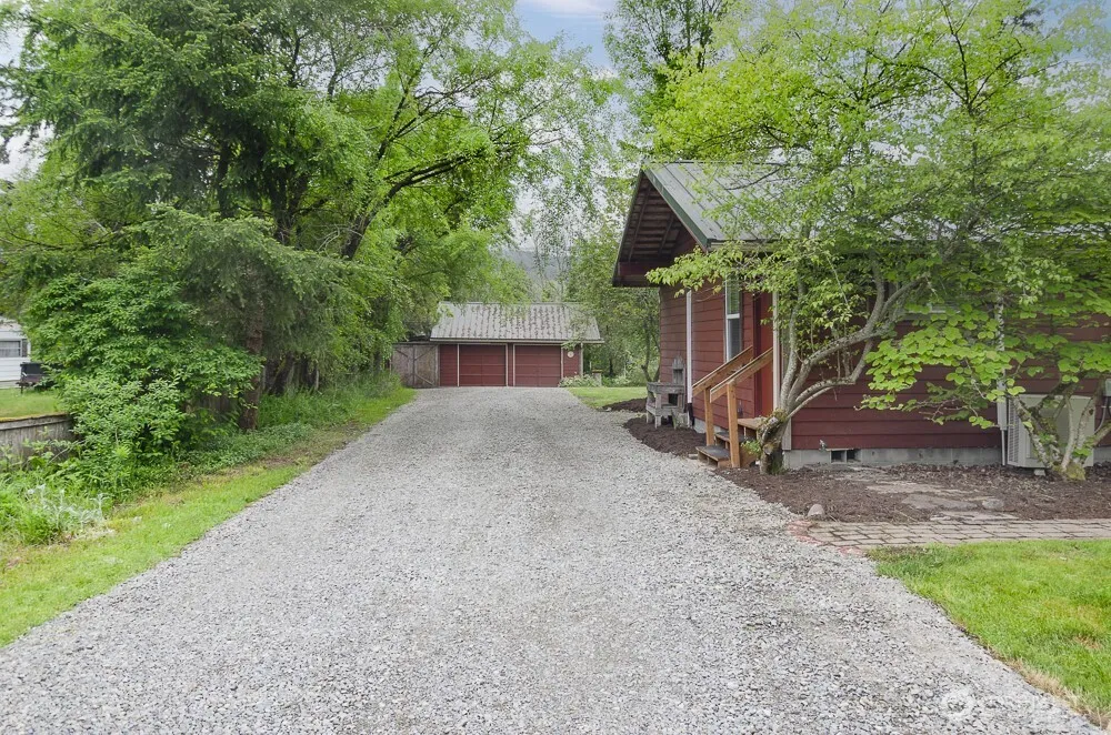 Property photo for 17631 Old Barn Road Se, Yelm