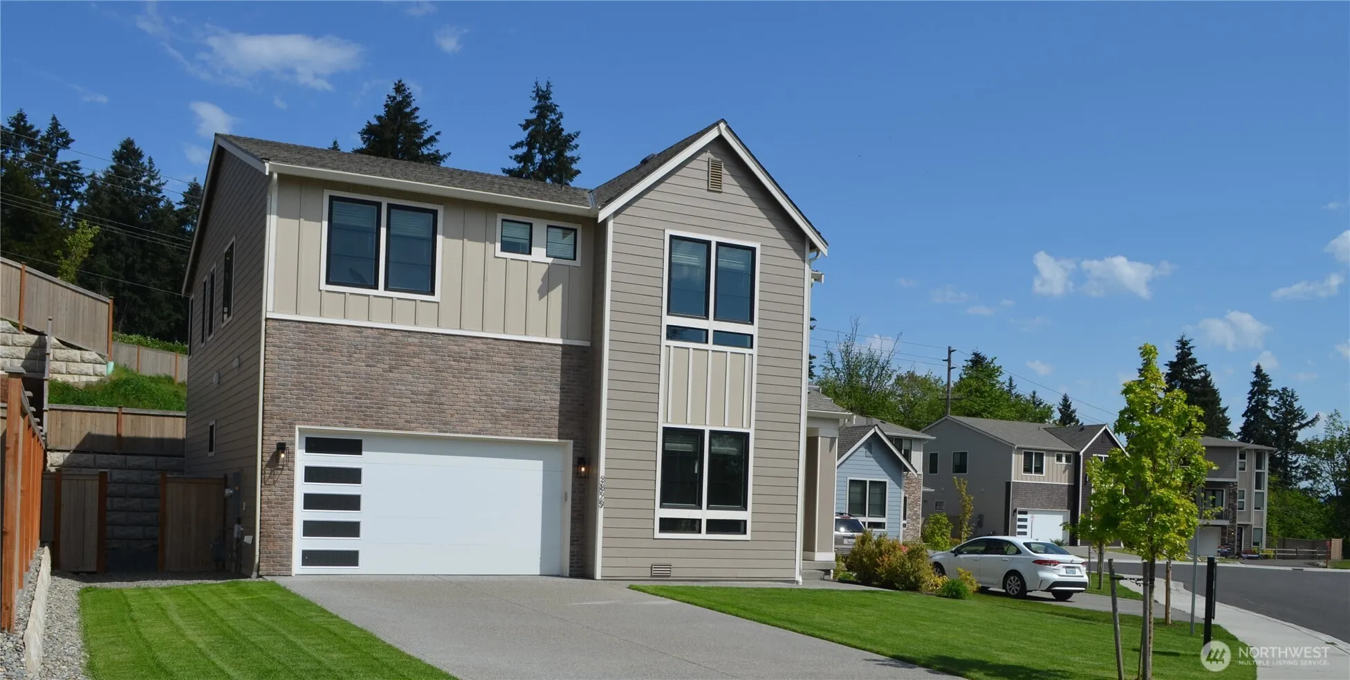 Property photo for 3829 95th Avenue E, Edgewood