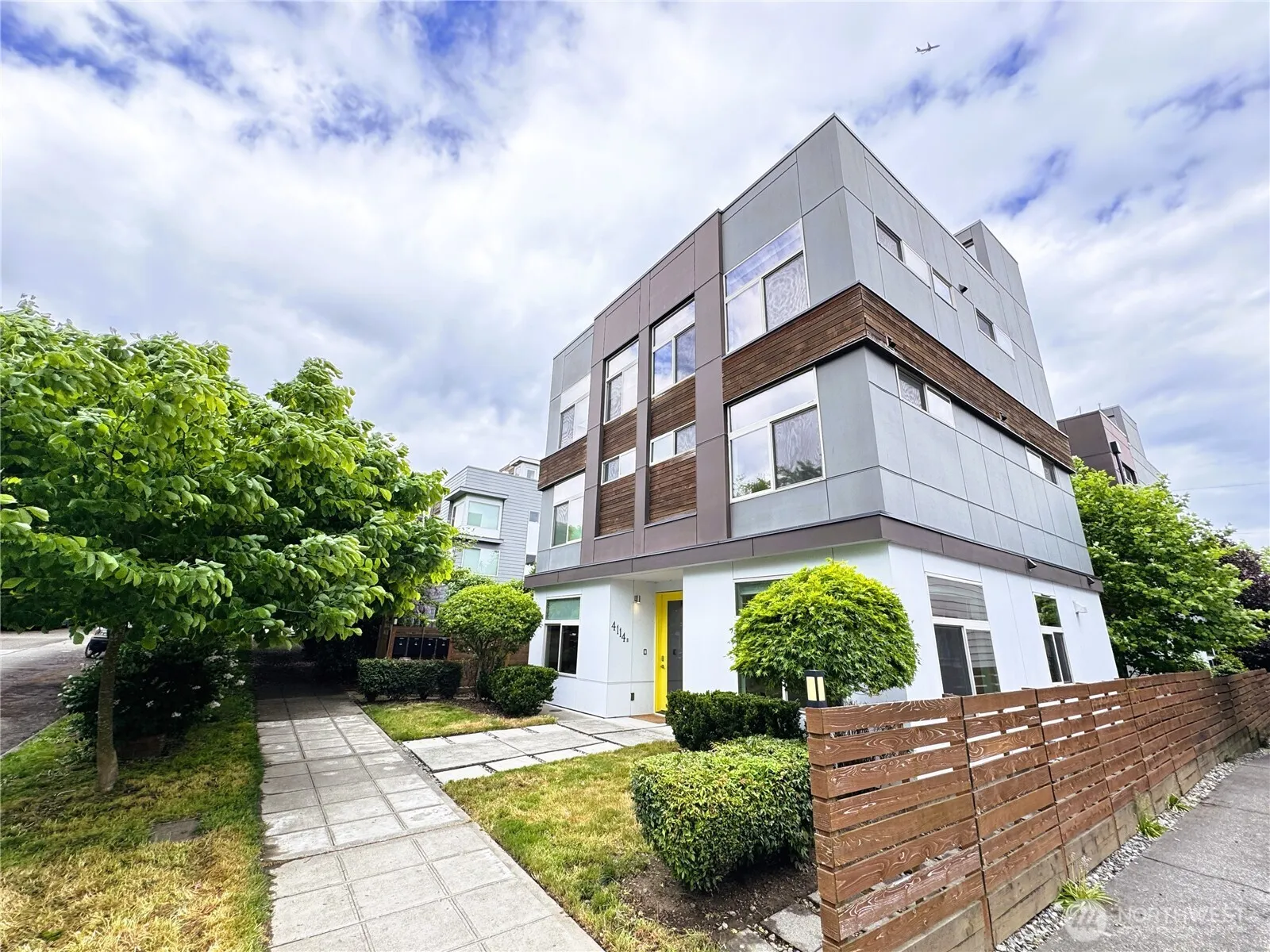 Property photo for 4114 Linden Avenue N #a, Seattle