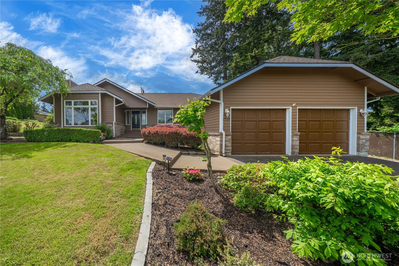 Property photo for 1719 126th Avenue E, Puyallup