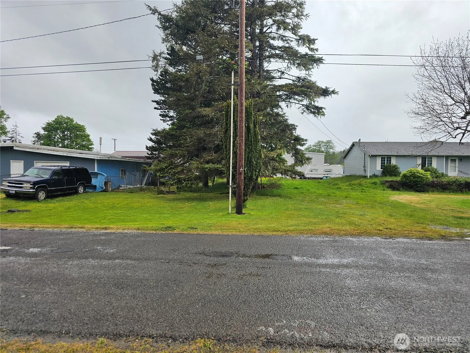 Property photo for 607 N 2nd Street, Westport