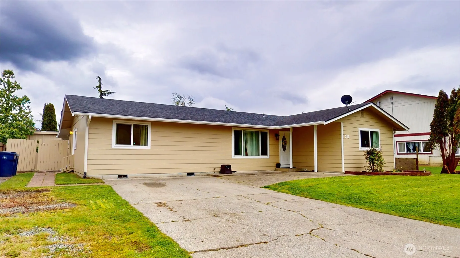 Property photo for 218 S 24th Street S, Mount Vernon