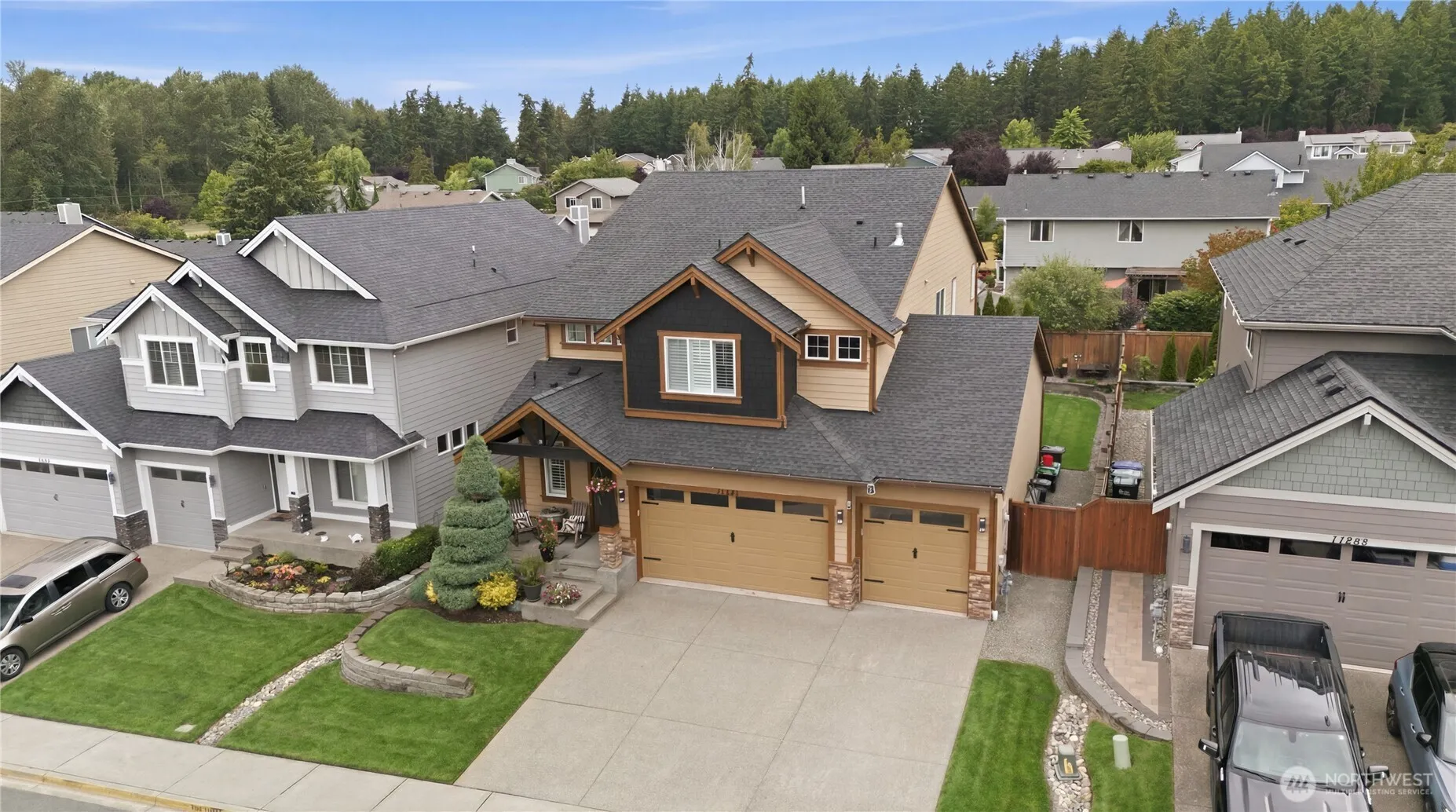 Property photo for 11121 172nd St Court E, Puyallup photo 2
