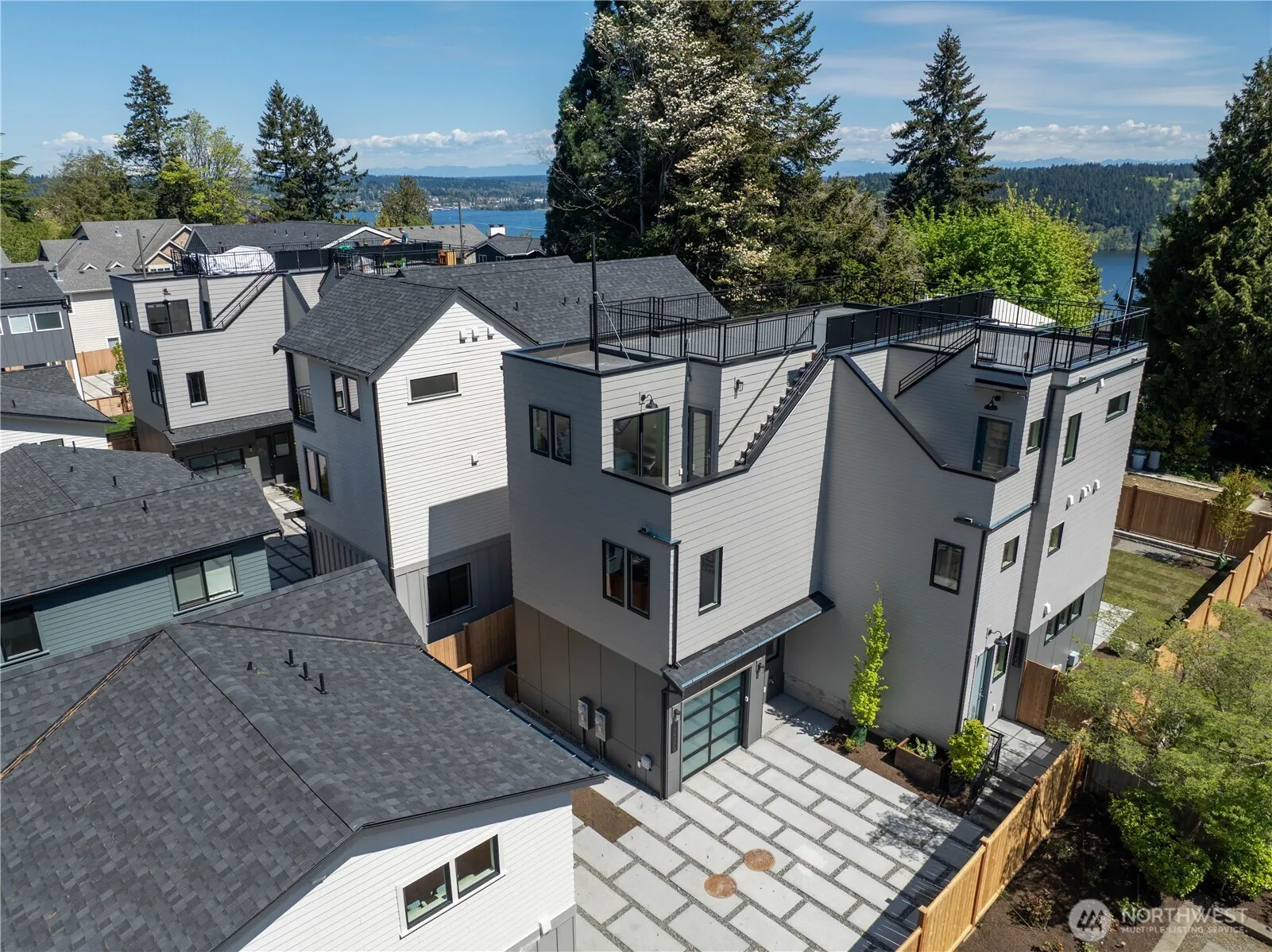 Property photo for 13540 39th Avenue Ne #a, Seattle