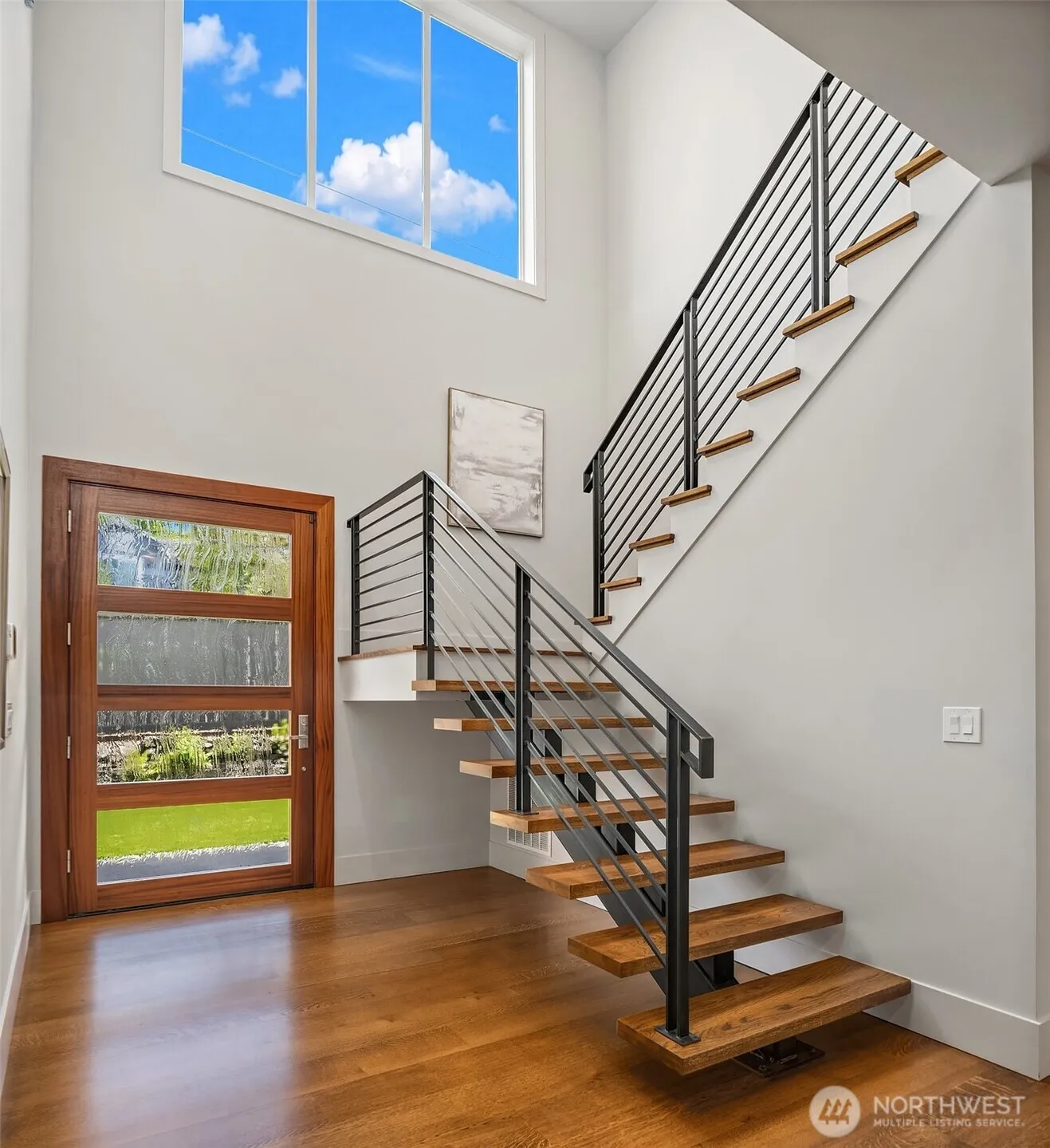 Property photo for 107 6th Street S, Kirkland photo 5