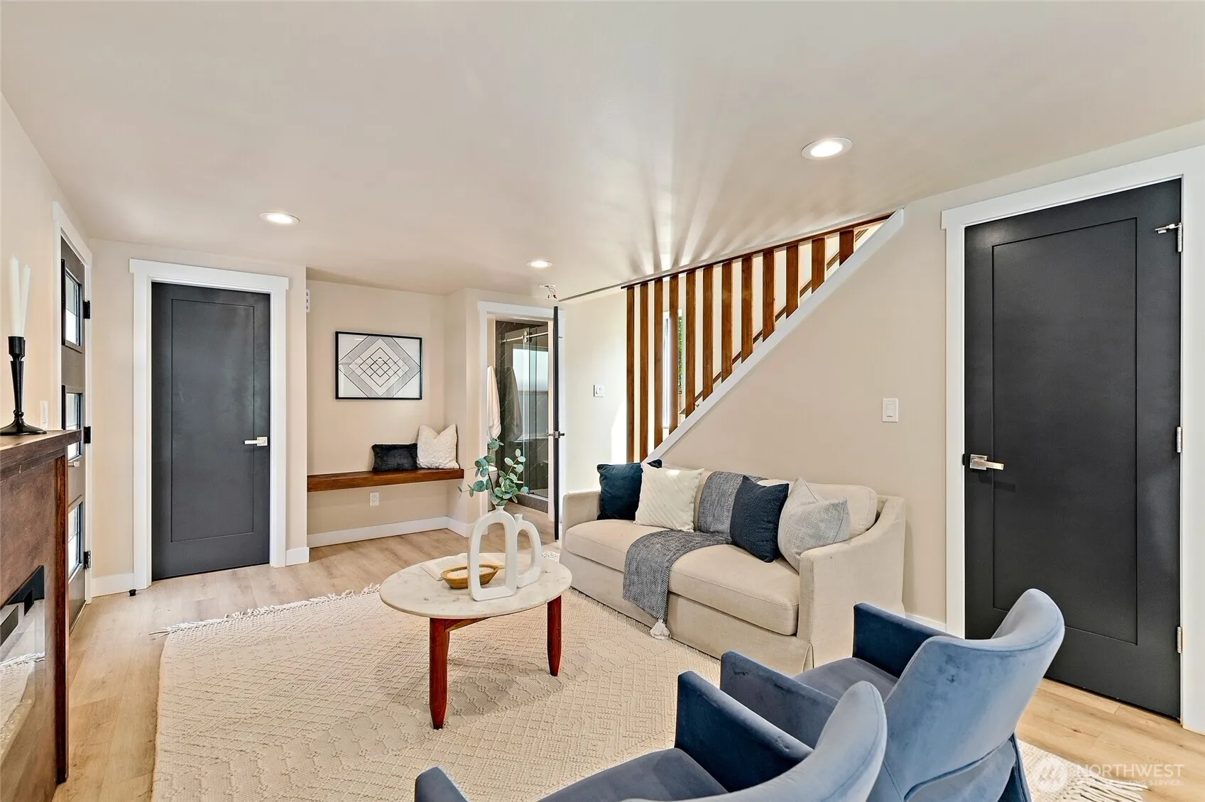 Property photo for 14338 Ashworth Avenue N #b, Seattle photo 5