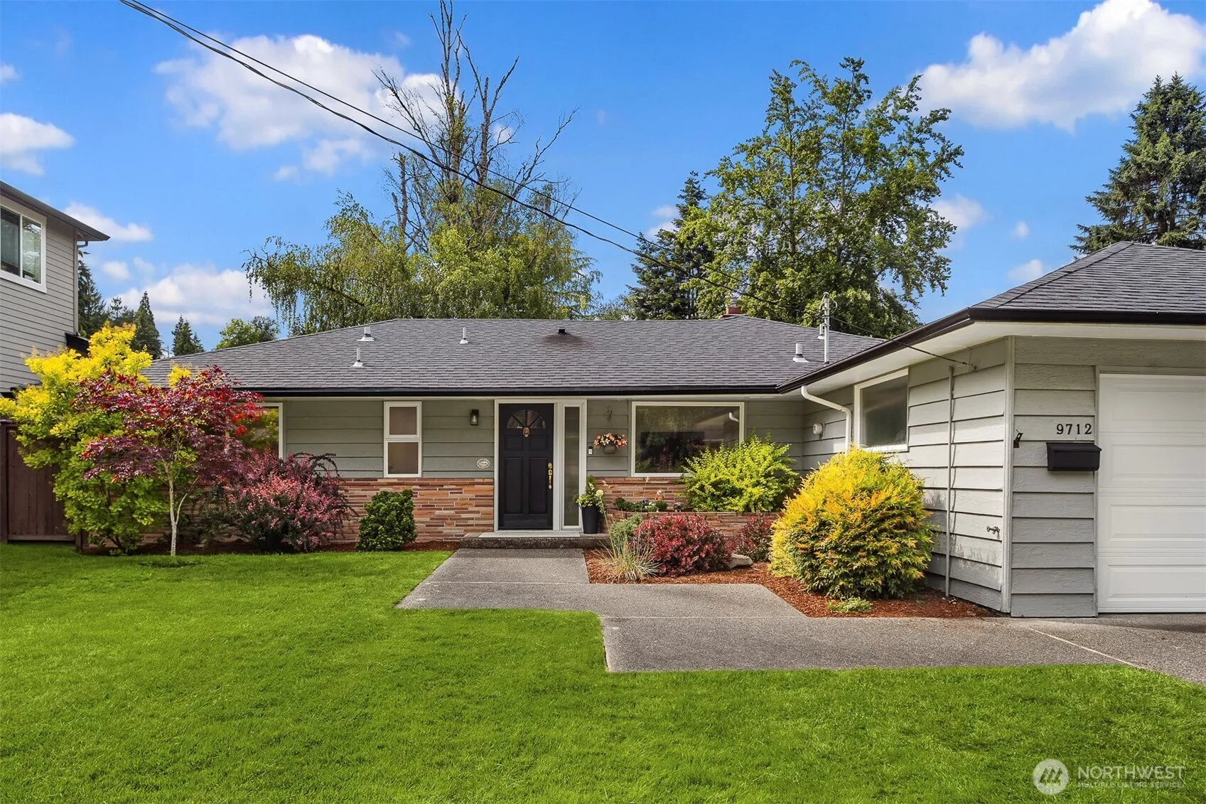 Property photo for 9712 Se 41st, Mercer Island