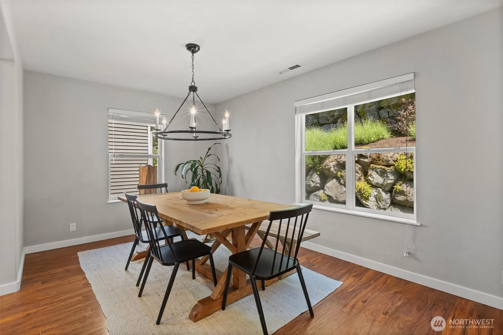 Property photo for 17529 14th Drive Se, Bothell photo 5