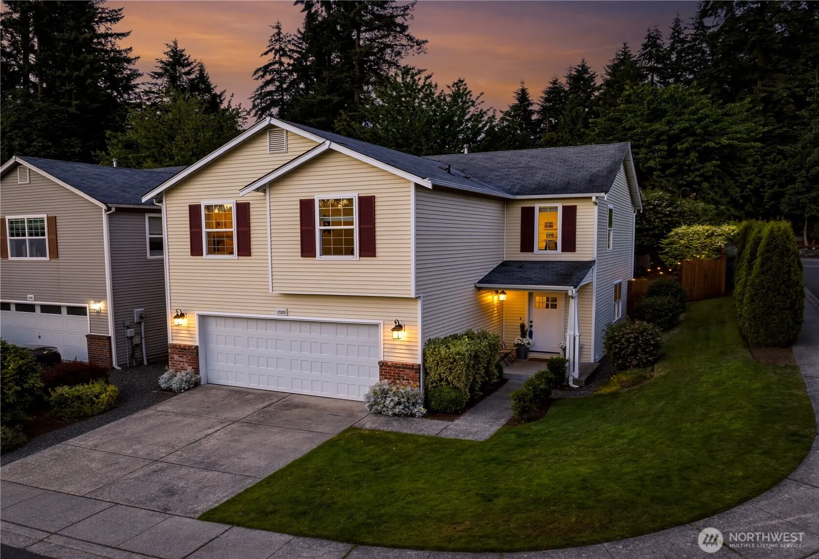 Property photo for 17529 14th Drive Se, Bothell