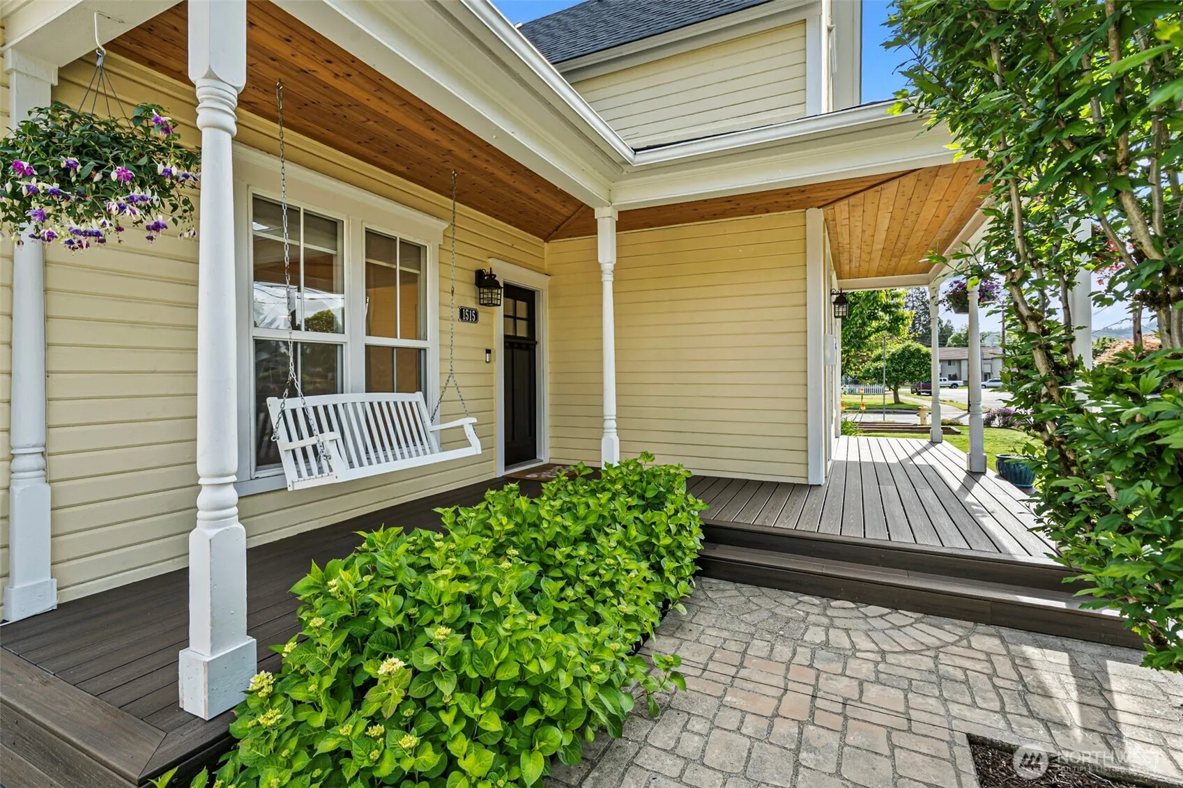 Property photo for 1515 Everett Street, Sumner photo 2