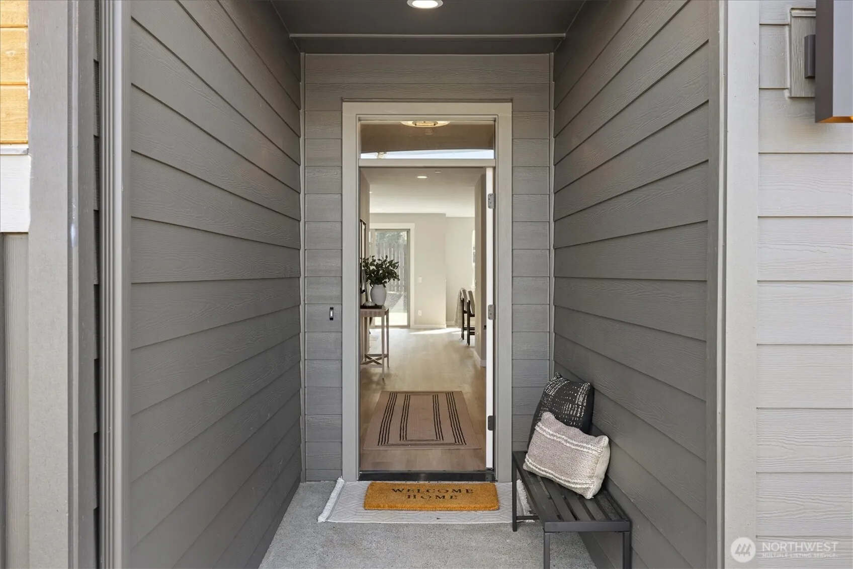 Property photo for 135 Se Airedale Ave, La Center photo 2