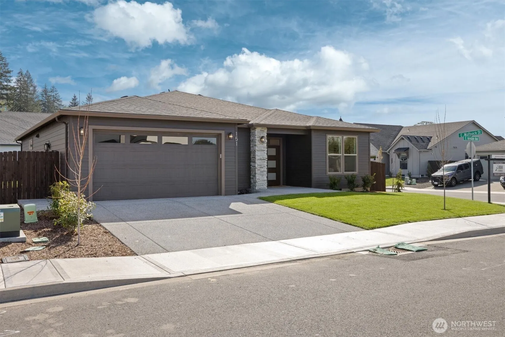 Property photo for 151 E Airedale Avenue, La Center