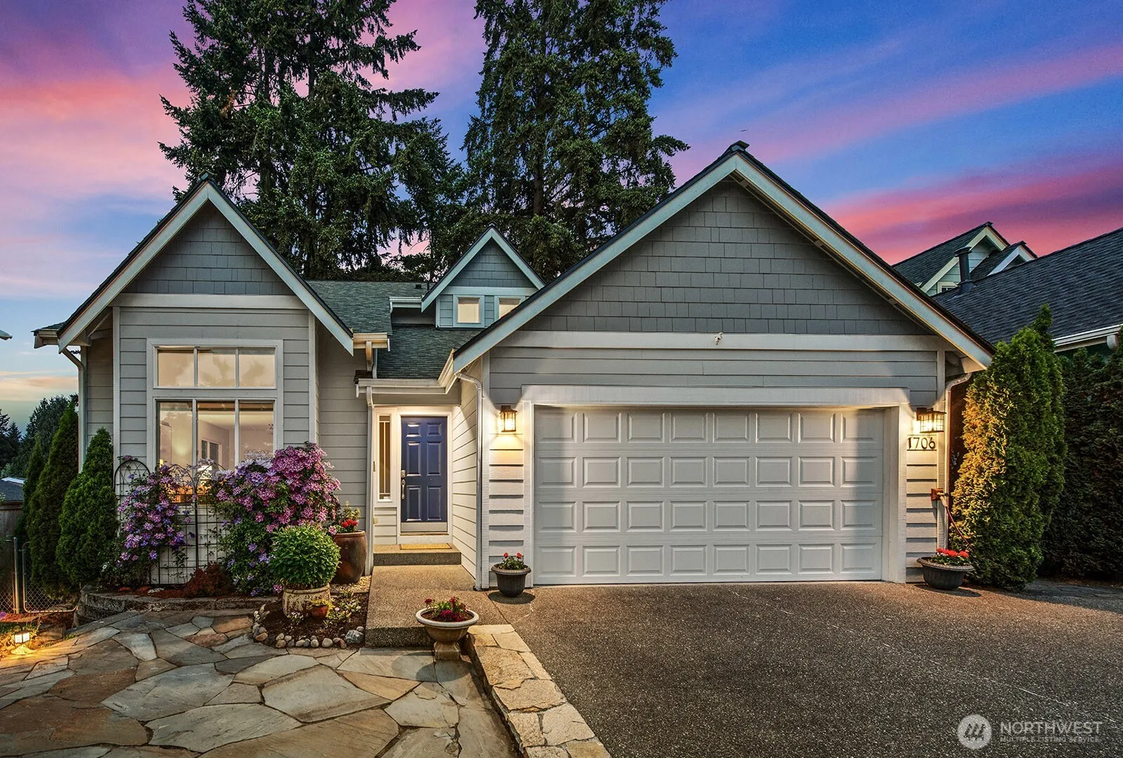 1706 Ne 27th Place, Renton