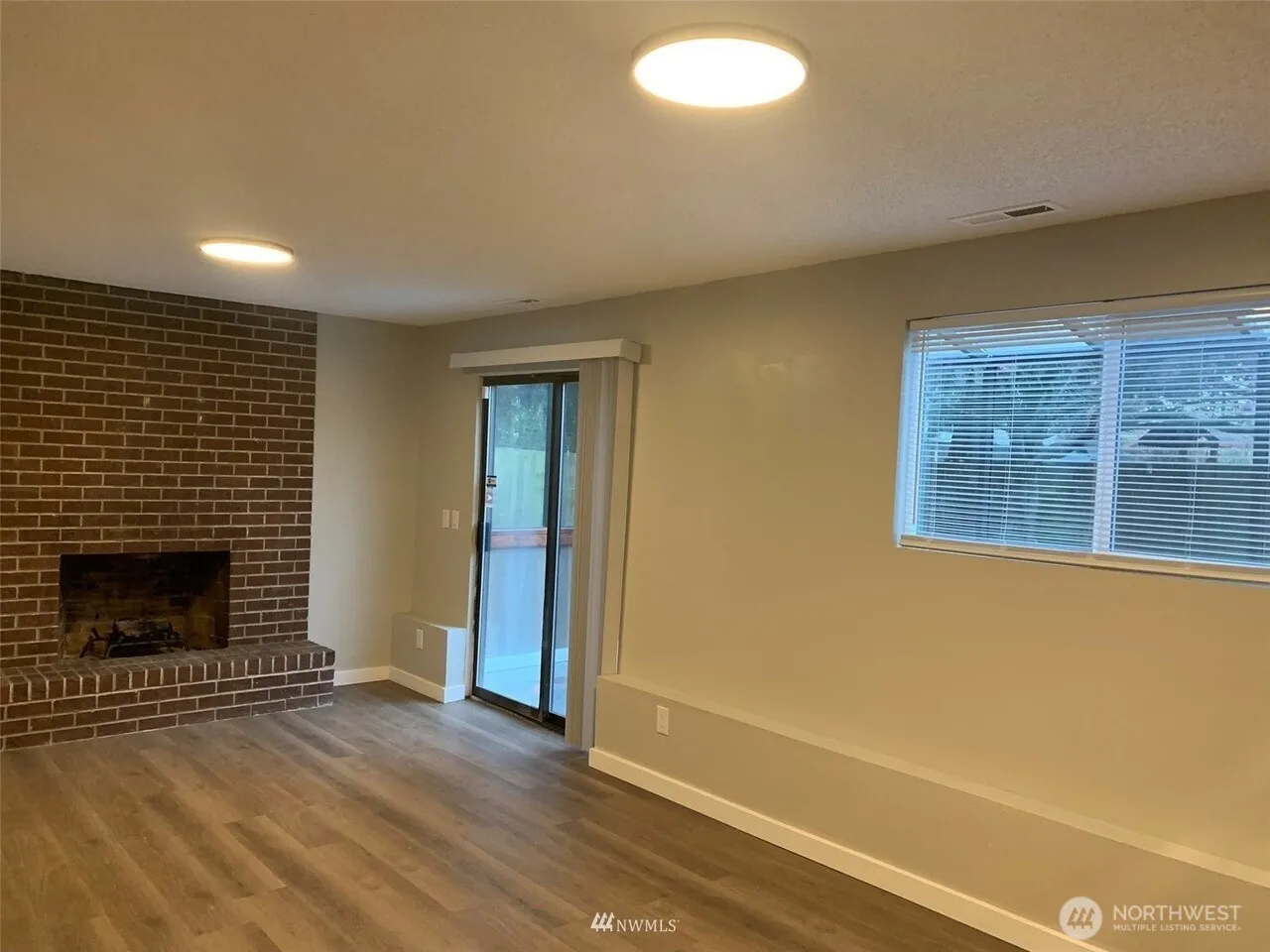 Property photo for 34242 36th Place Sw, Federal Way photo 5