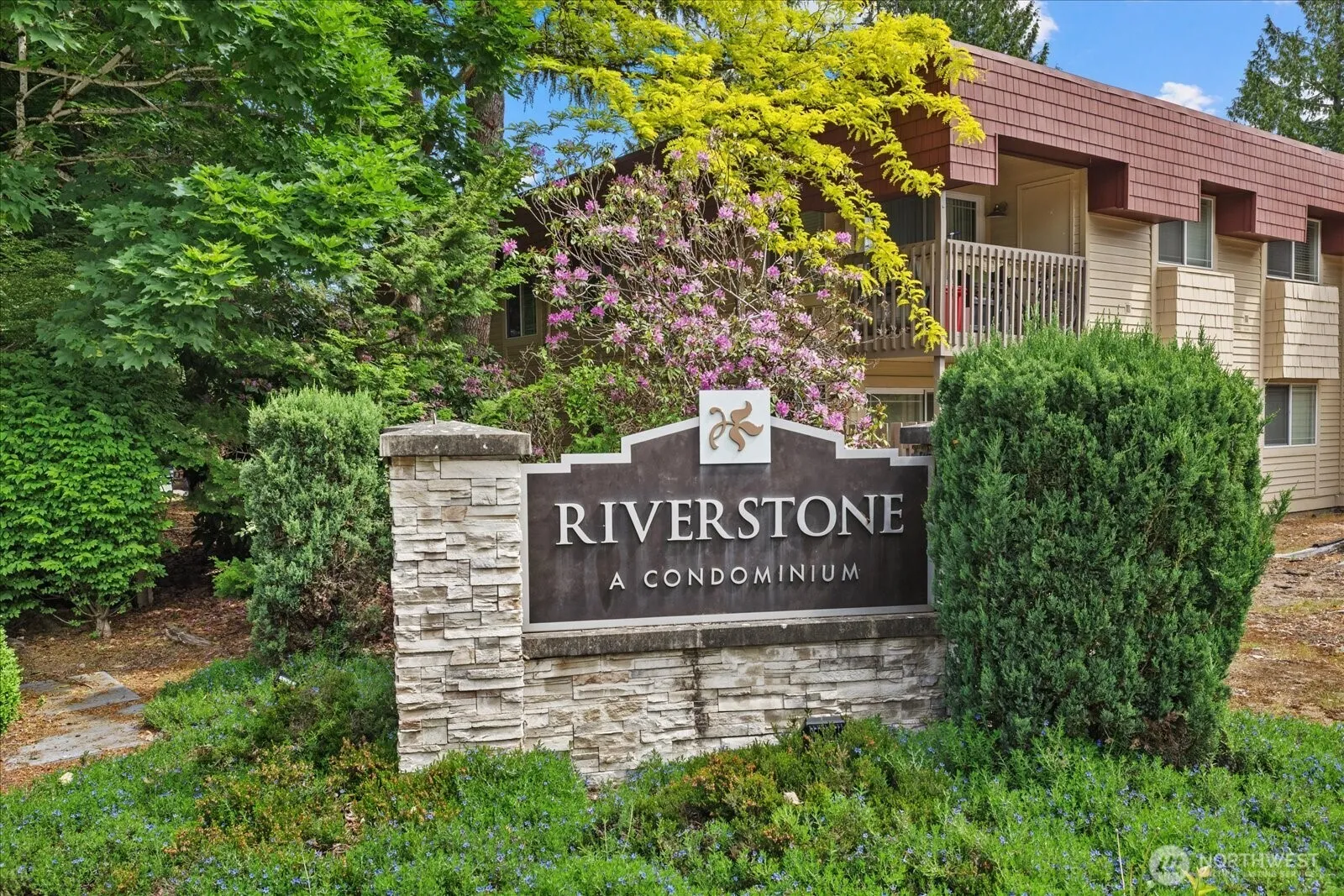 514 142nd Avenue Se #98, Bellevue