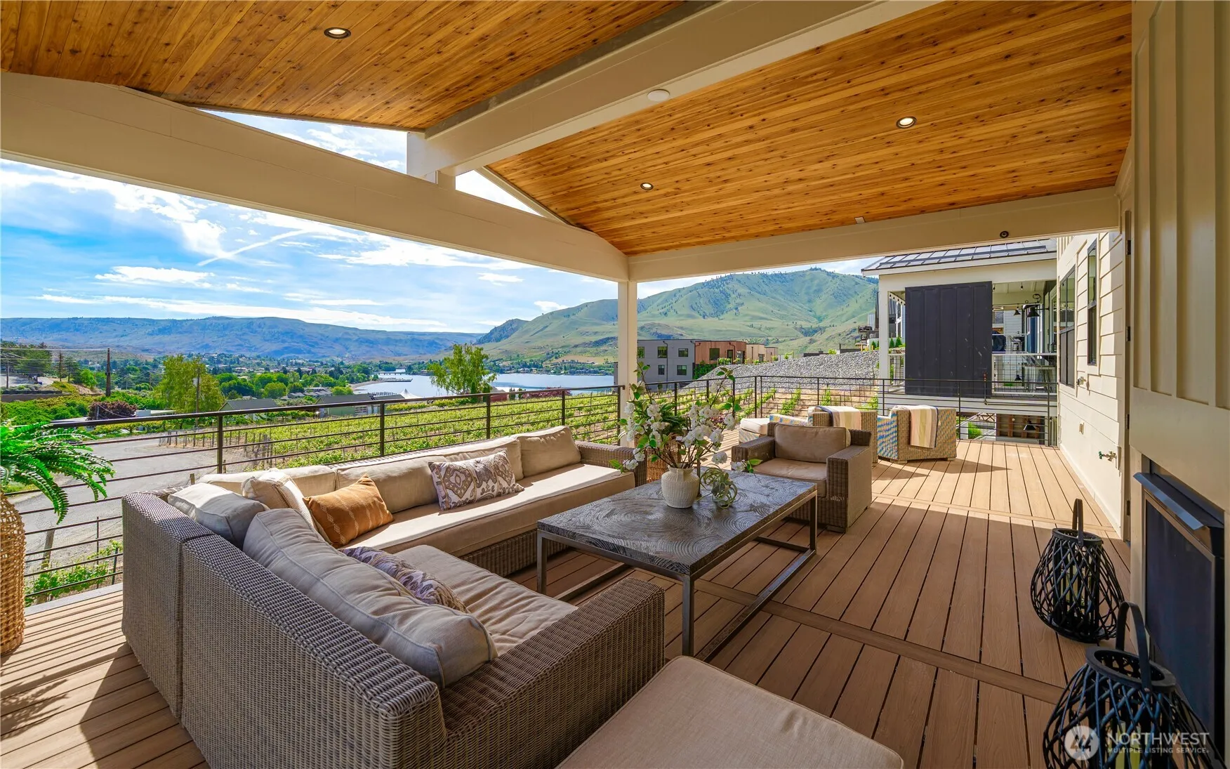 Property photo for 203 Bluebell Court, Chelan