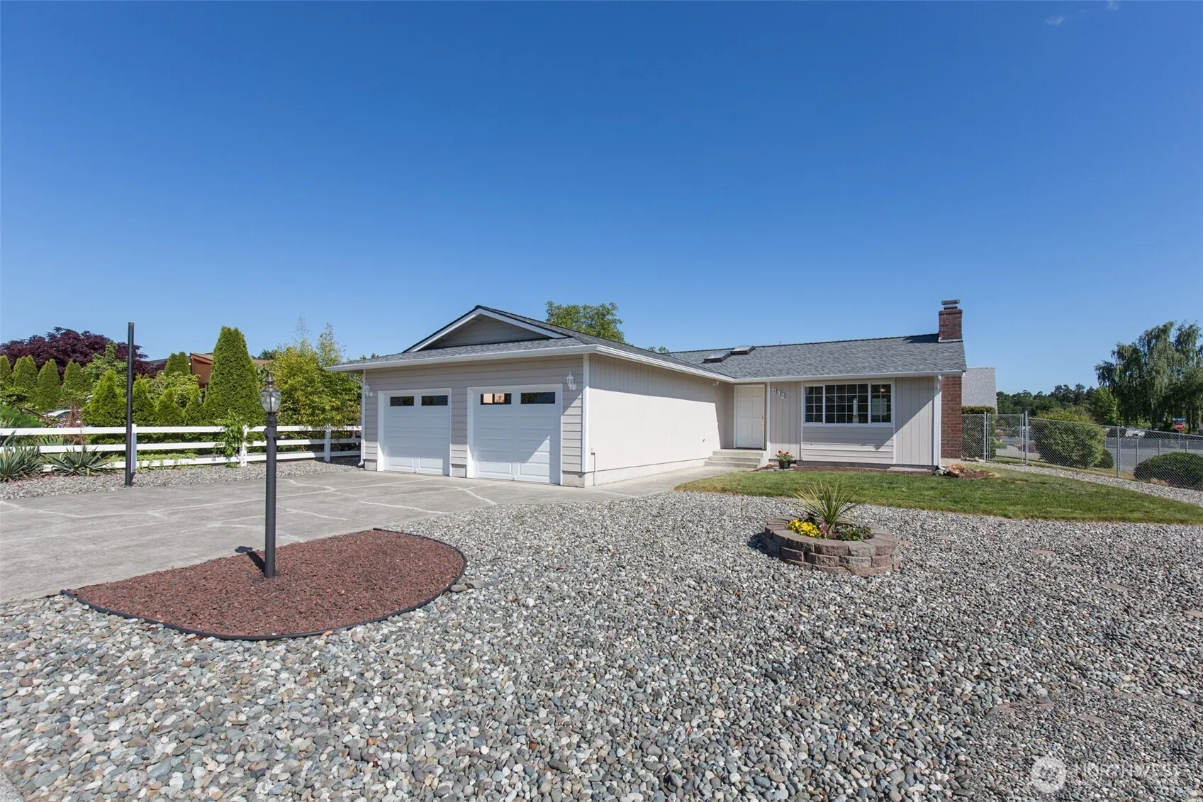 Property photo for 872 E Spruce Street, Sequim