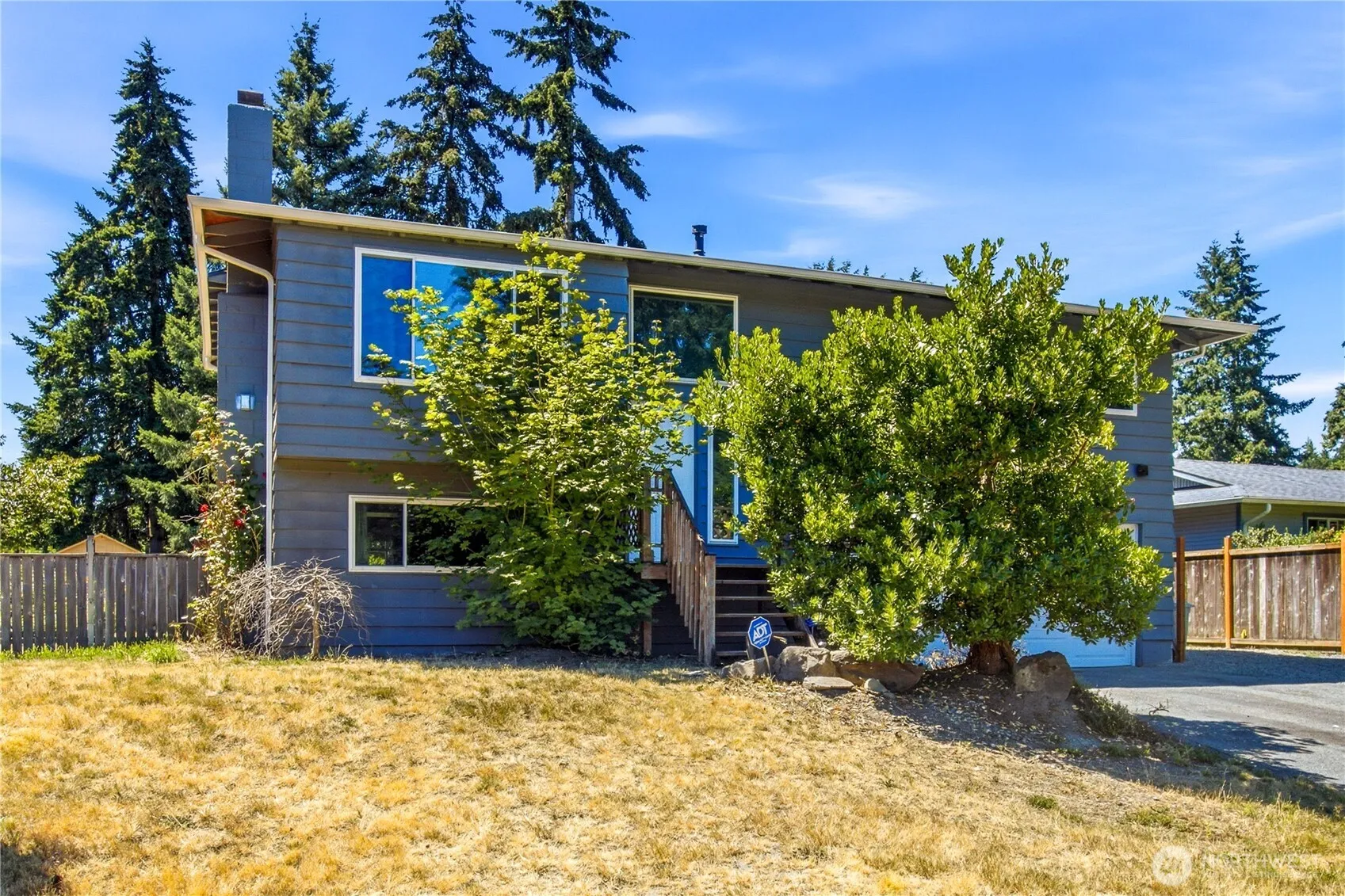 Property photo for 14019 146th Avenue Se, Renton photo 3