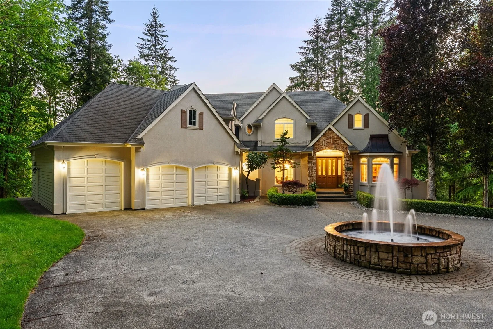 Property photo for 1410 Summit Lake Shore Road Nw, Olympia photo 2