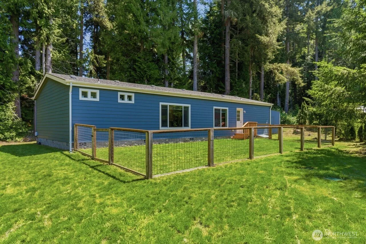 Property photo for 29377 Scenic Drive Ne, Poulsbo