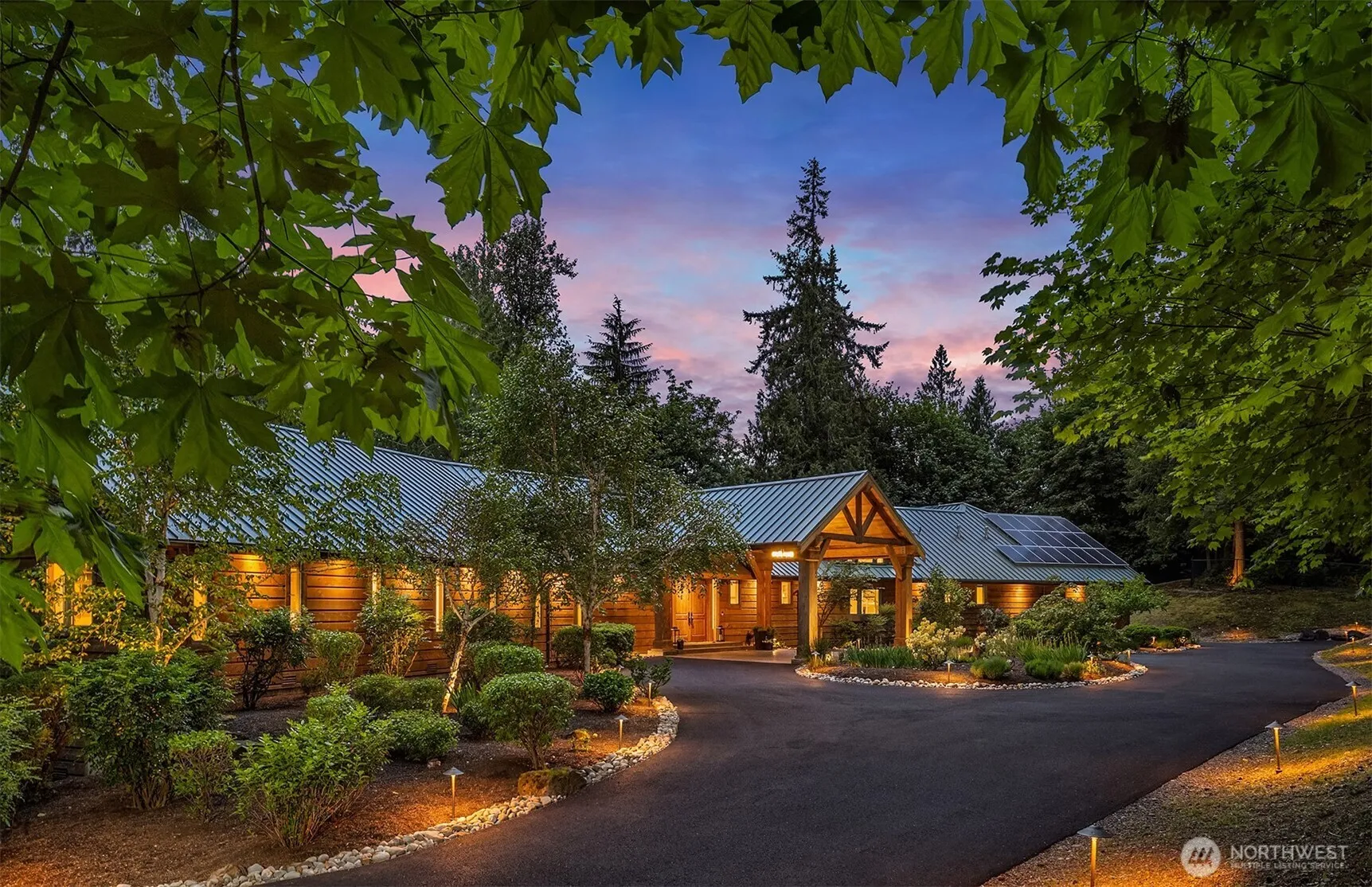 Property photo for 16700 Saybrook Drive Ne, Woodinville