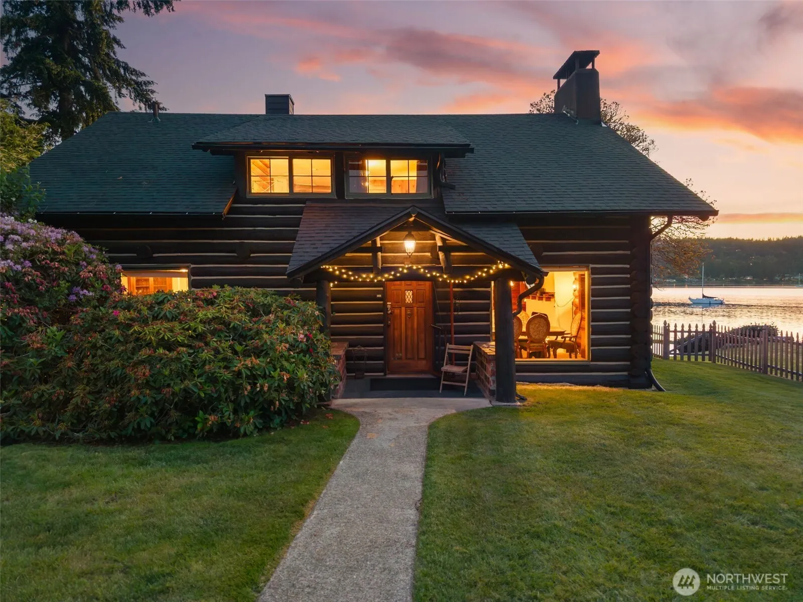 Property photo for 4617 Erlands Point Road Nw, Bremerton photo 5