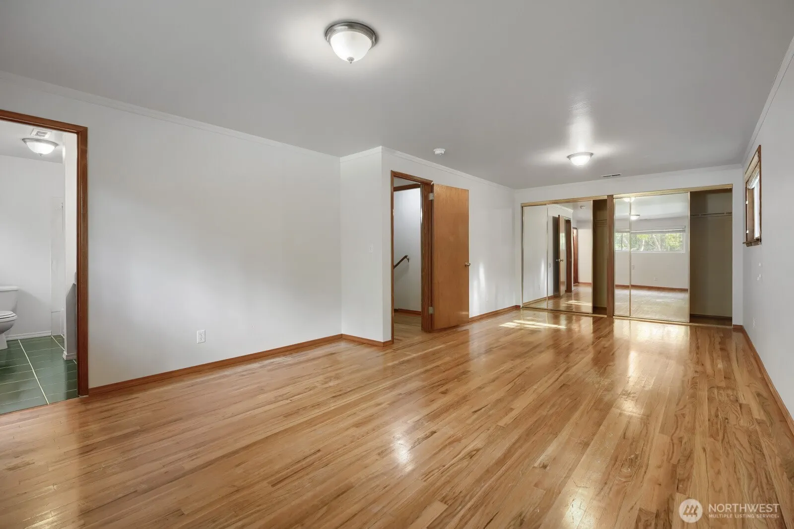 Property photo for 2107 Sw 316th Street, Federal Way photo 5