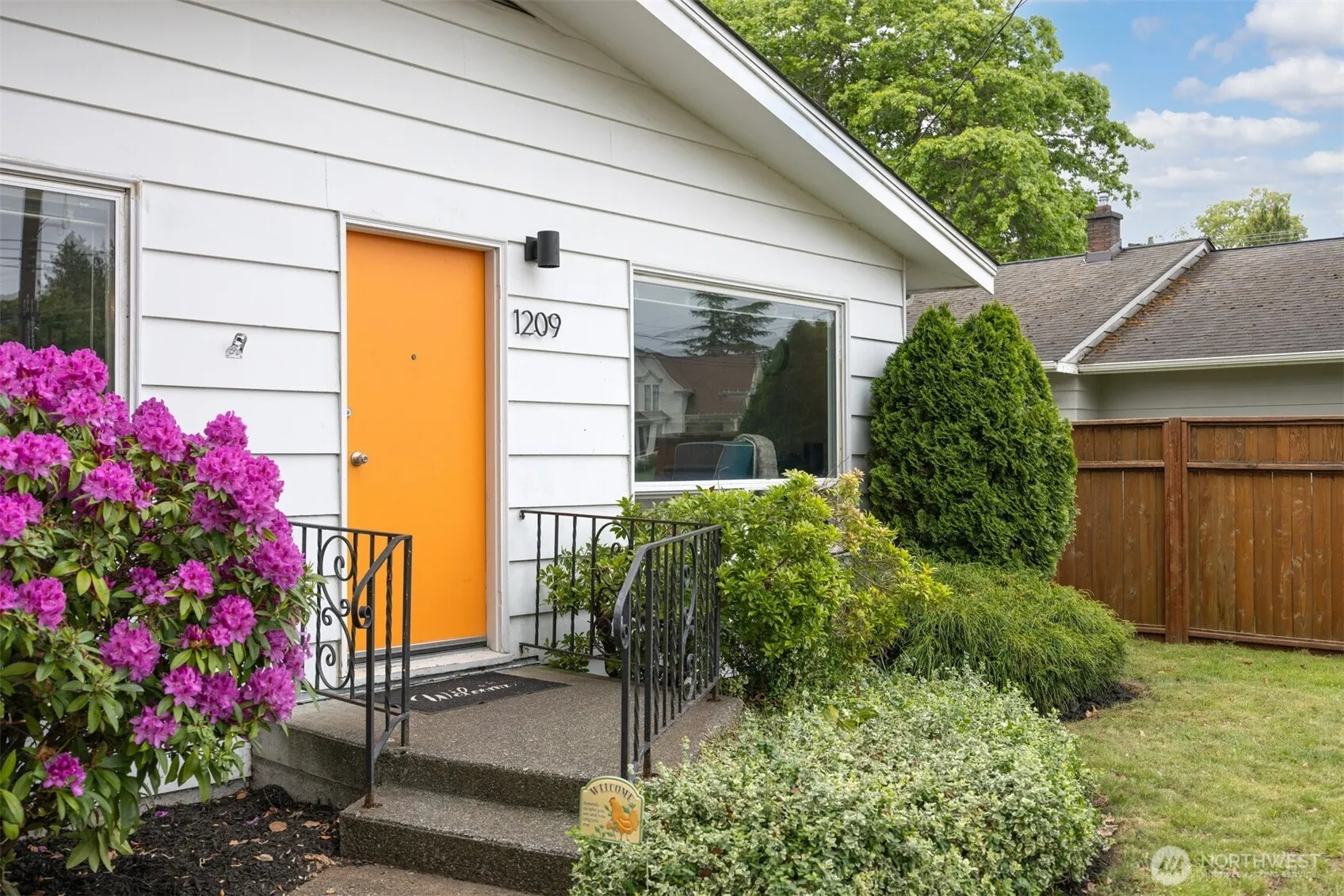 Property photo for 1209 Grover Street, Lynden photo 4