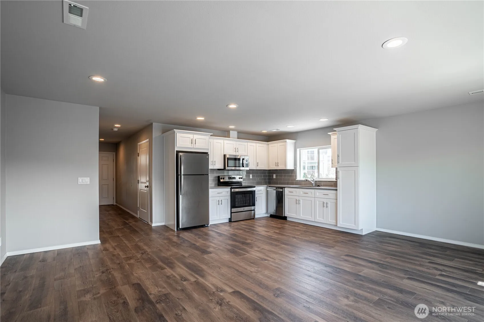 Property photo for 51 Phoebe Lane #c6, Manson photo 5