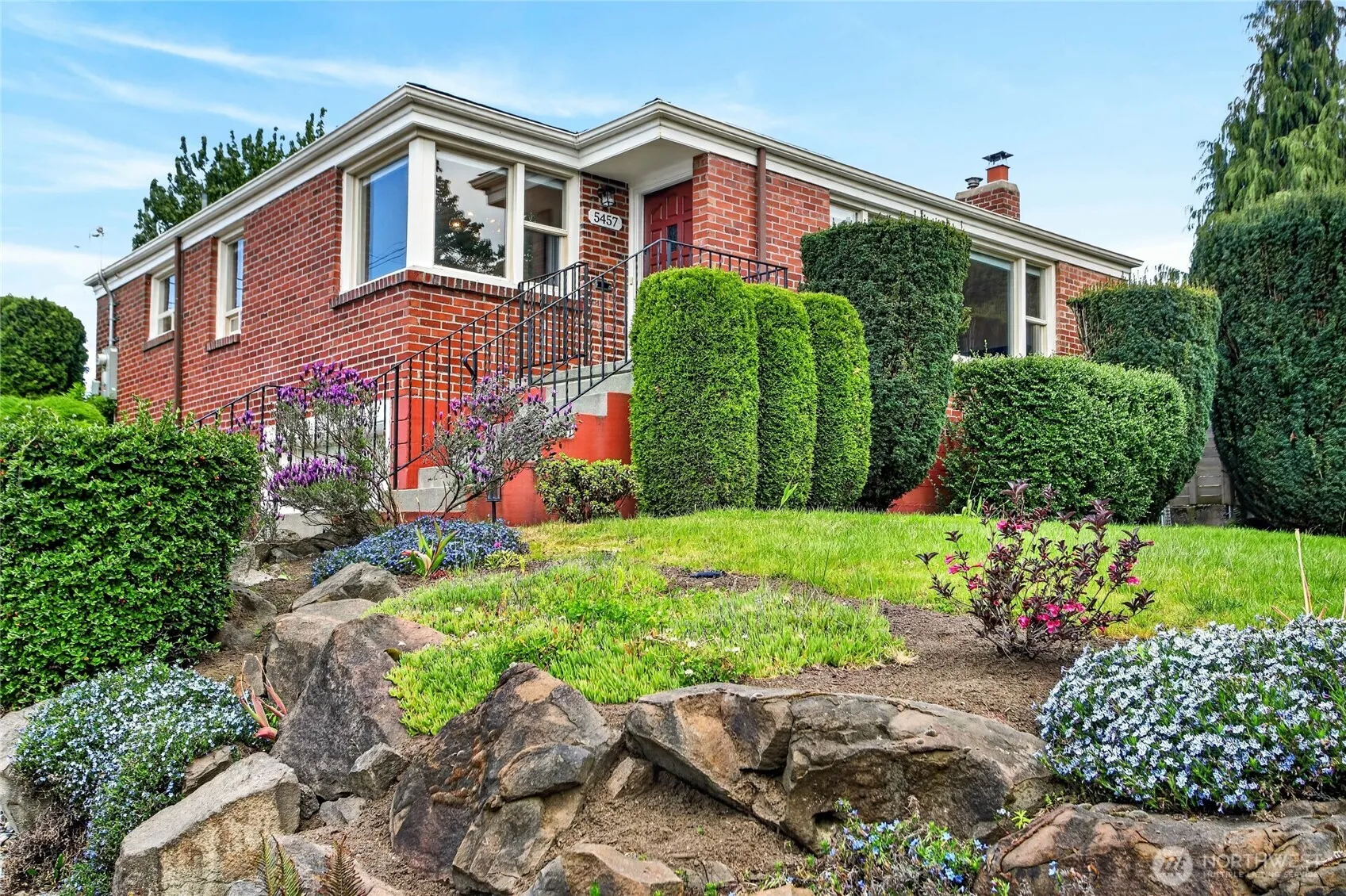5457 35th Avenue Sw, Seattle