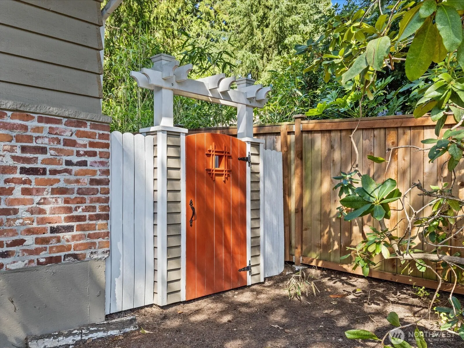Property photo for 10610 Ne 190th Street, Bothell photo 5
