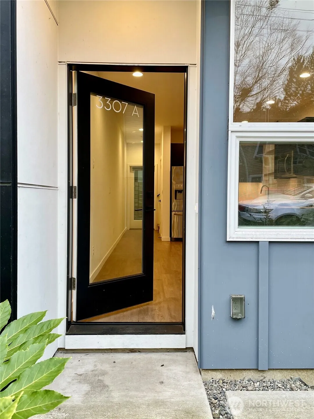 Property photo for 3307 Wetmore Avenue S #a, Seattle photo 5