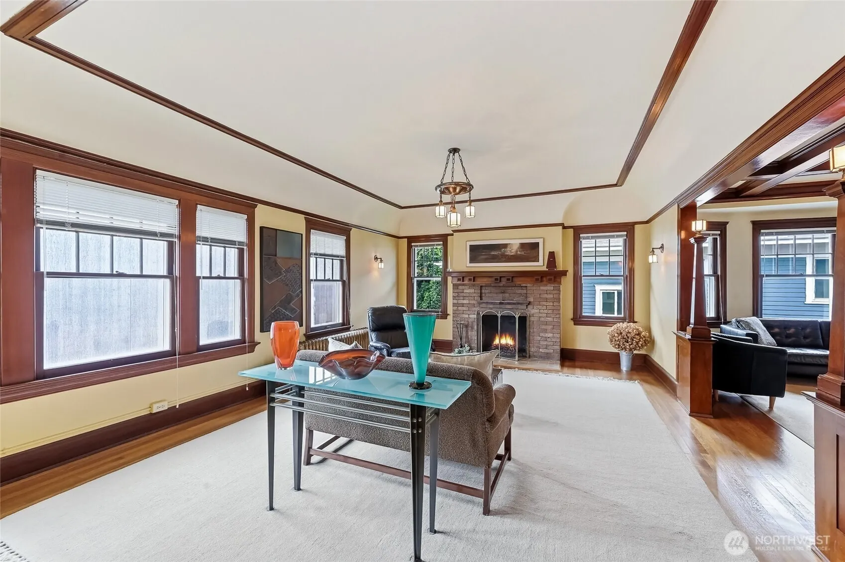 Property photo for 2025 Boylston Avenue E, Seattle photo 4