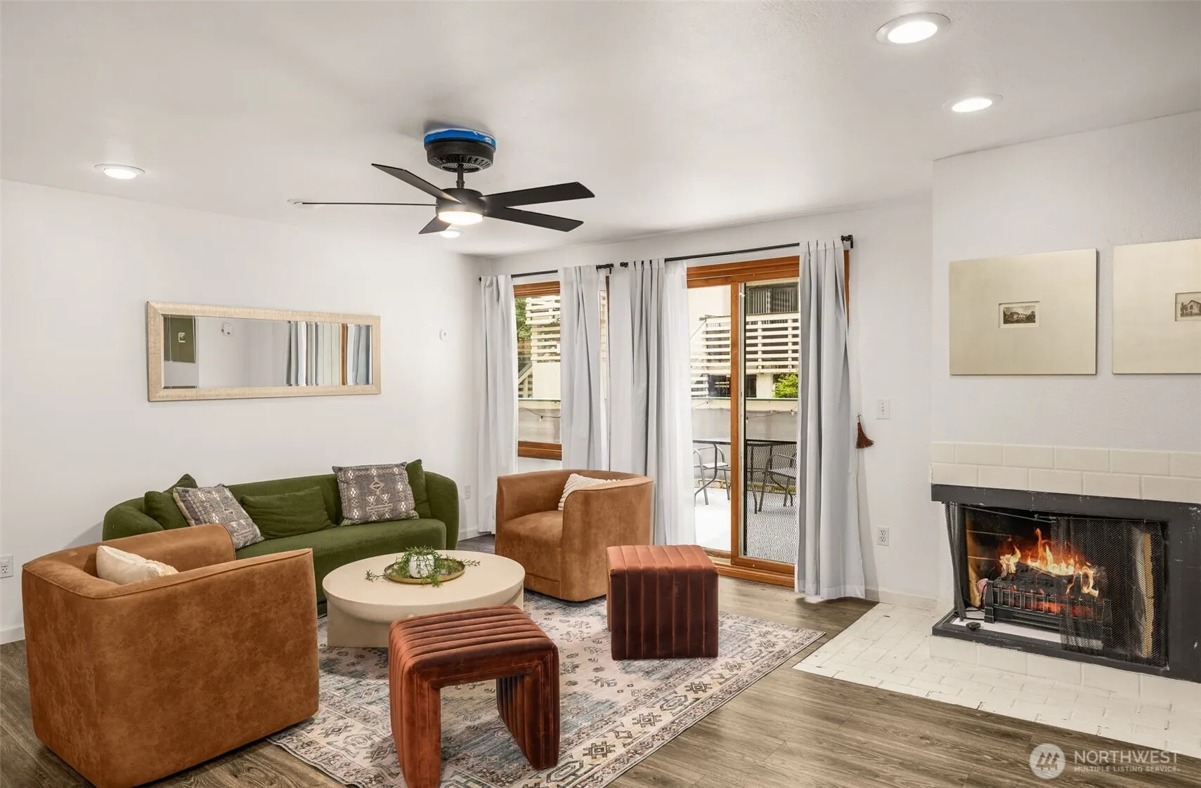 1019 156th Avenue Ne #b2, Bellevue