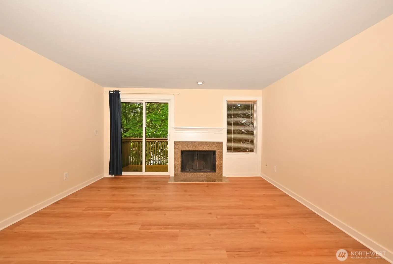 Property photo for 301 W Raye Street #106, Seattle photo 5