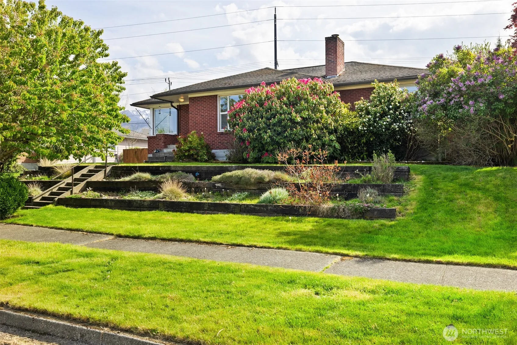 Property photo for 126 W 14th Street, Port Angeles