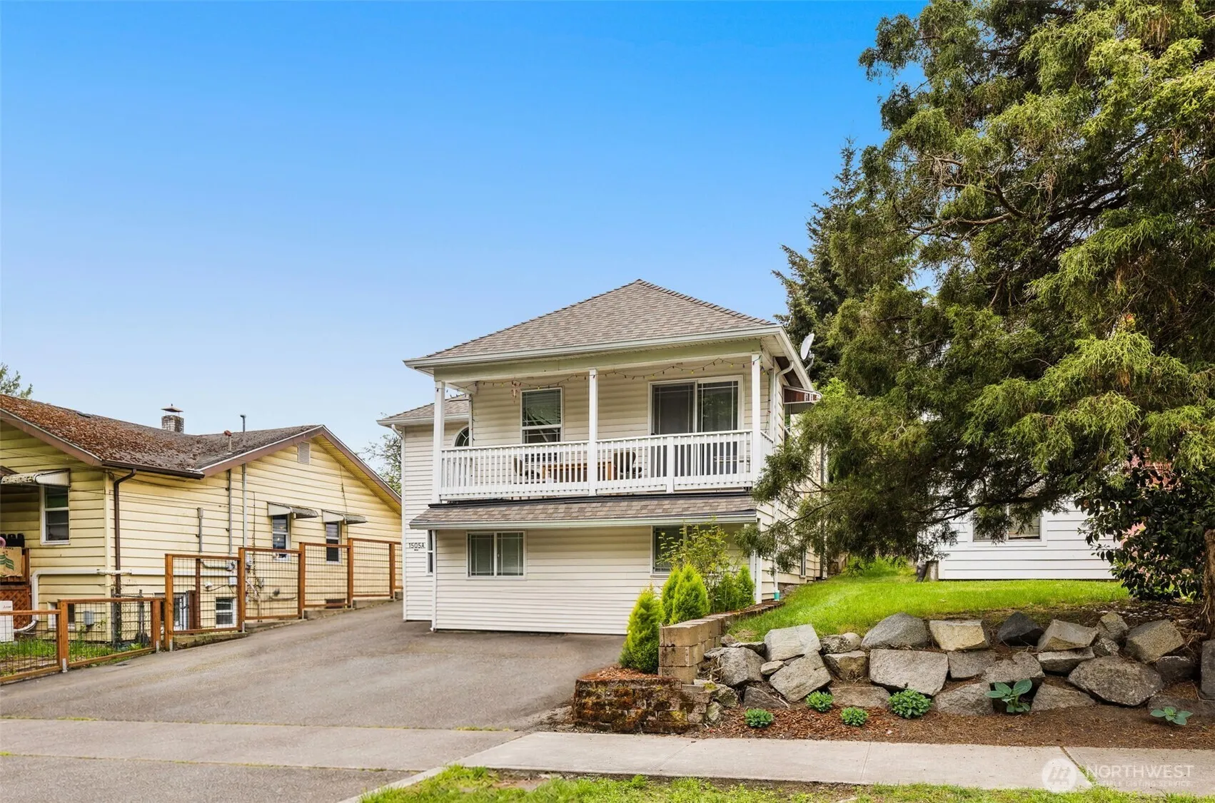 Property photo for 1505 26th Avenue S, Seattle