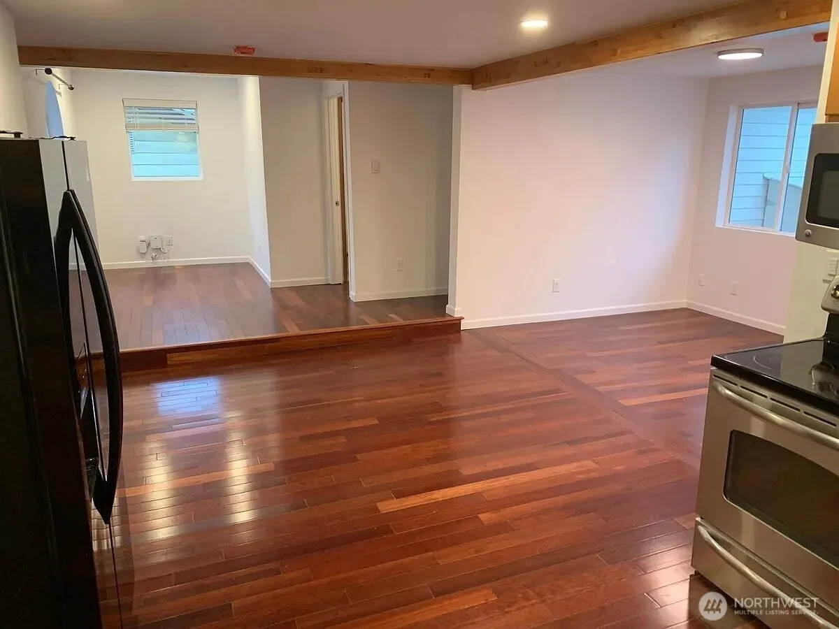 Property photo for 1505 26th Avenue S, Seattle photo 3