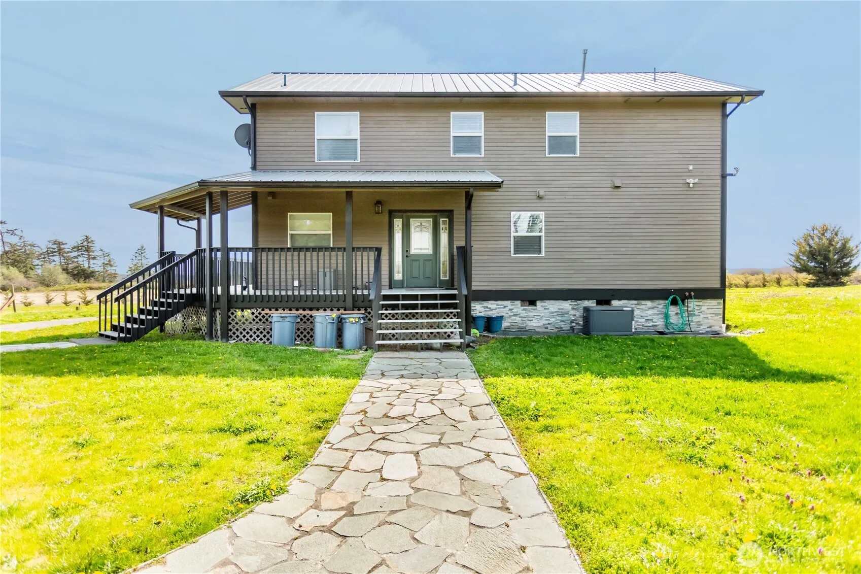 Property photo for 26987 State Route 20, Oak Harbor photo 5