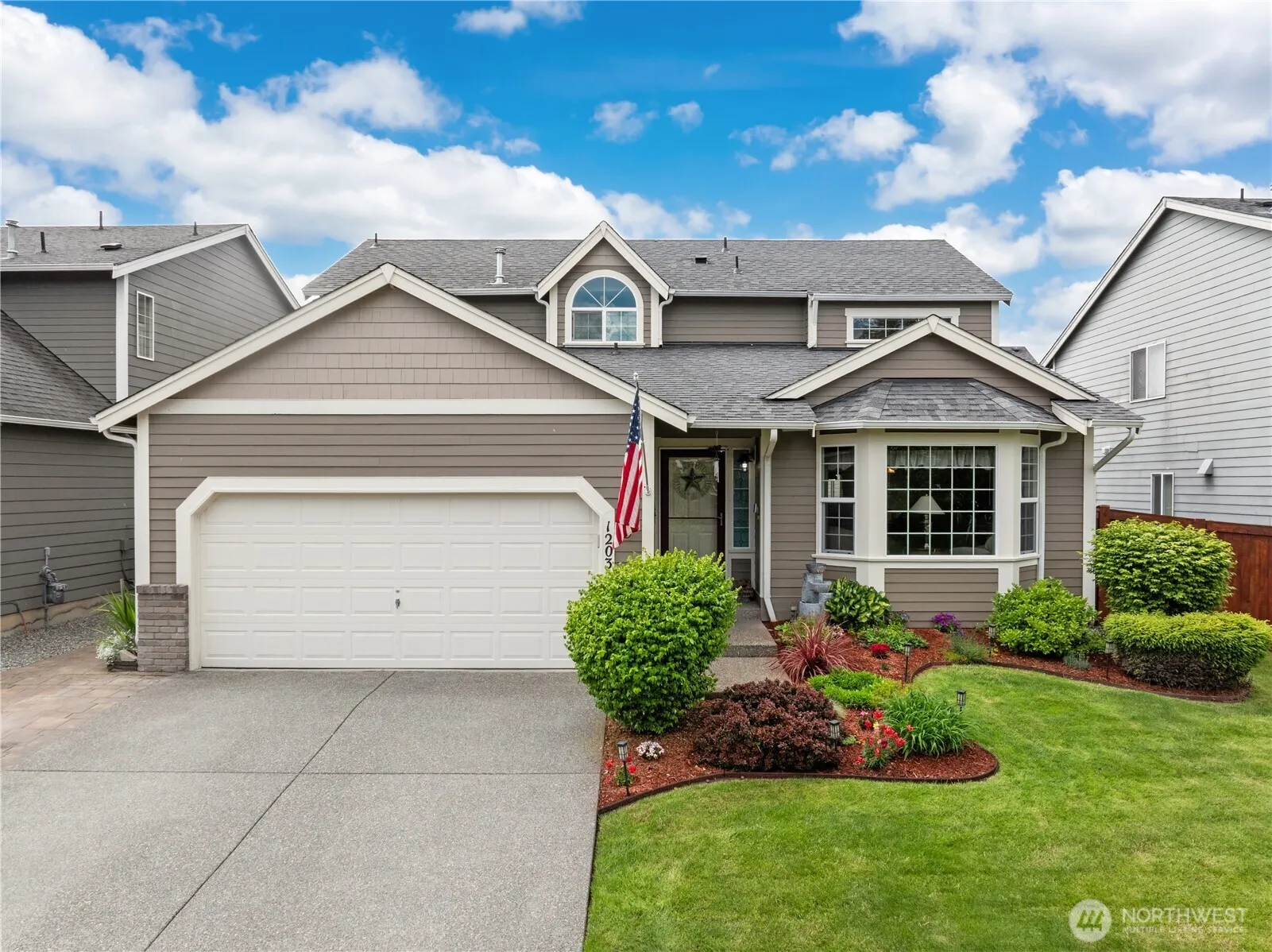 Property photo for 1203 Blue Jay Avenue Sw, Orting
