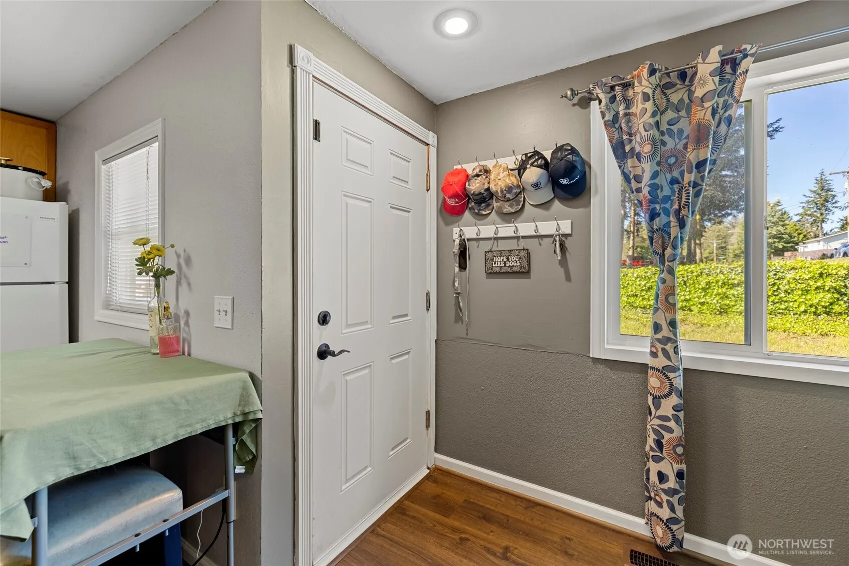Property photo for 583 Salal Street, Oak Harbor photo 3