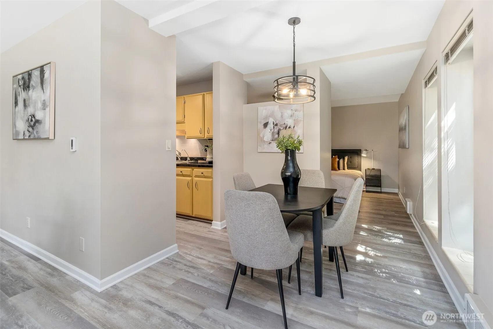 Property photo for 75 E Lynn Street #b, Seattle photo 5