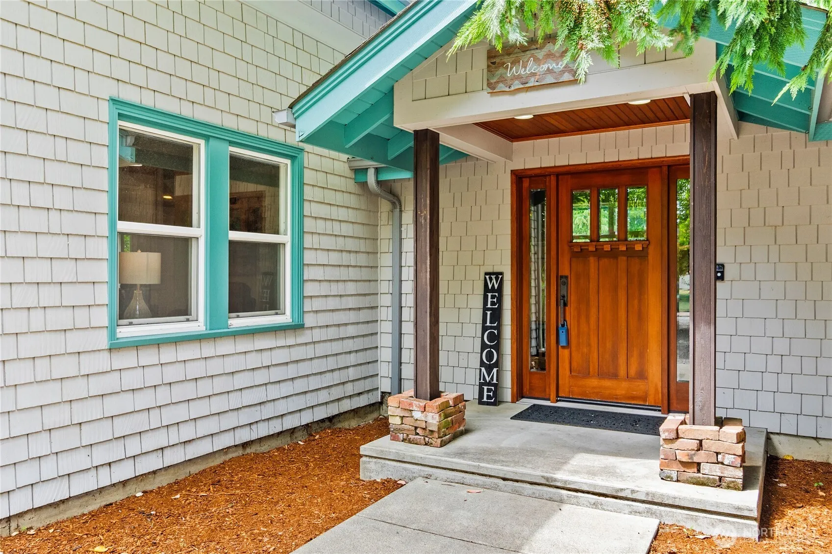 Property photo for 1406 Eskridge Boulevard Se, Olympia photo 2